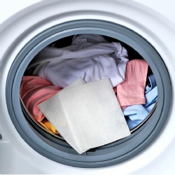 laundry color Trapping catcher sheets