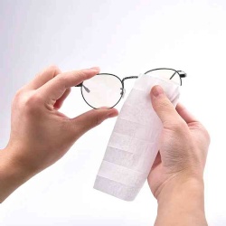 sanitizing lens cleaning wet wipes